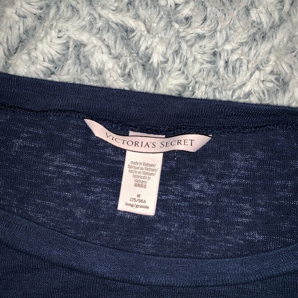 VS Slouchy Top - Picture 2 of 3